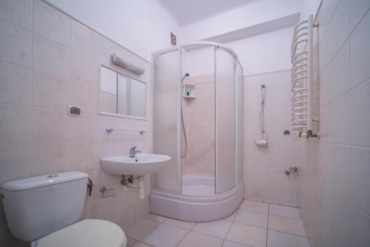 Apartament Izaaka Krakow Bagian luar foto